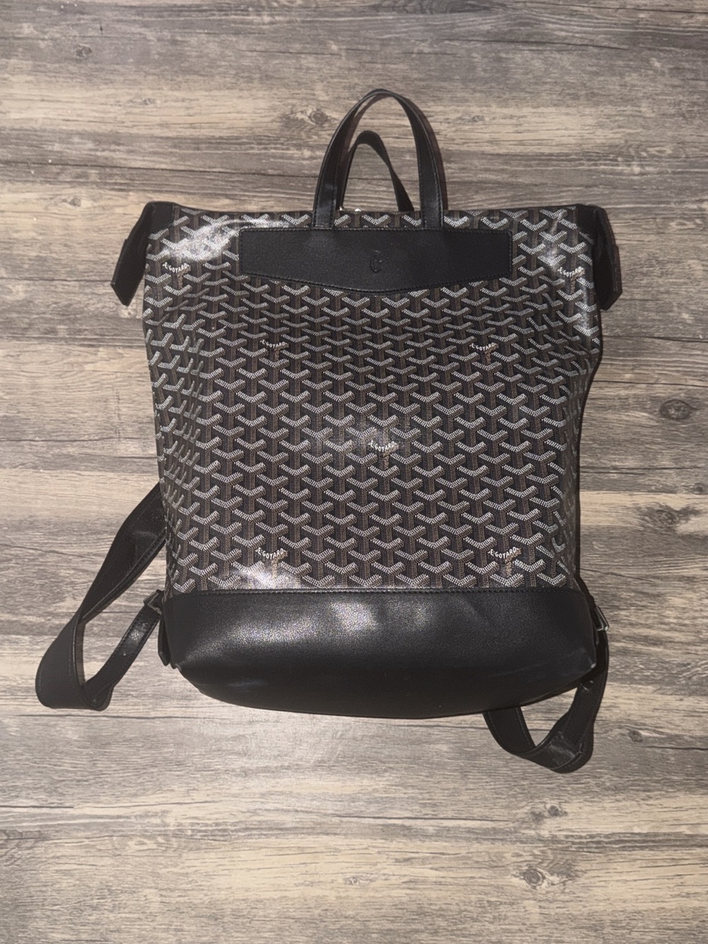 Goyard Black and Gray Chevron-Patterned Men's Convertible Backpack